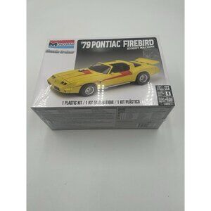 Monogram 79 Pontiac Firebird Street Machine 1/25 Scale 3+ 69 Parts Decals